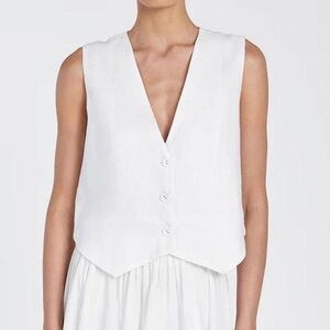 DISSH Banks White Linen Vest